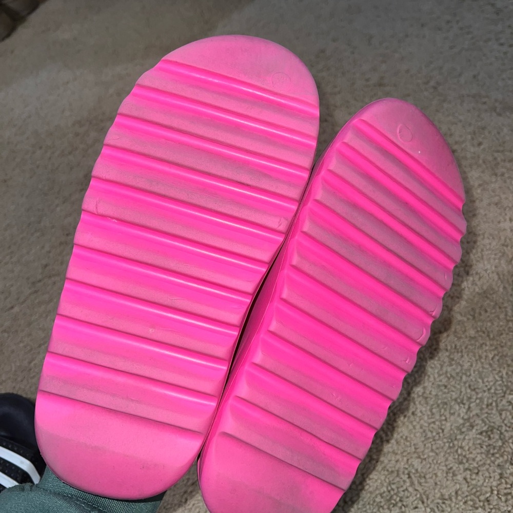 Pink Slides - Picture 5 of 5